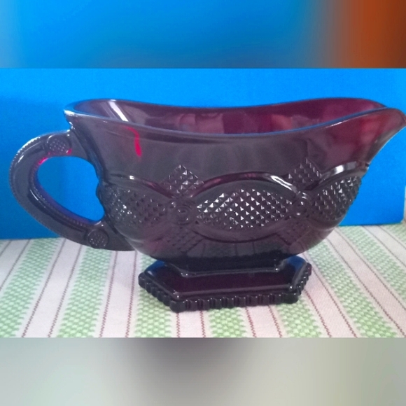 Avon | Dining | Vintage Avon Cape Cod 876 Gravysauce Boat Ruby Red ...